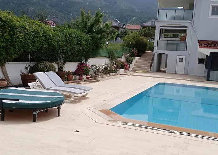 וילה White With Pool , Garden ,balcony With Amazing Panorama