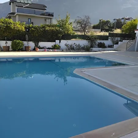 Vilă White With Pool , Garden ,balcony With Amazing Panorama *