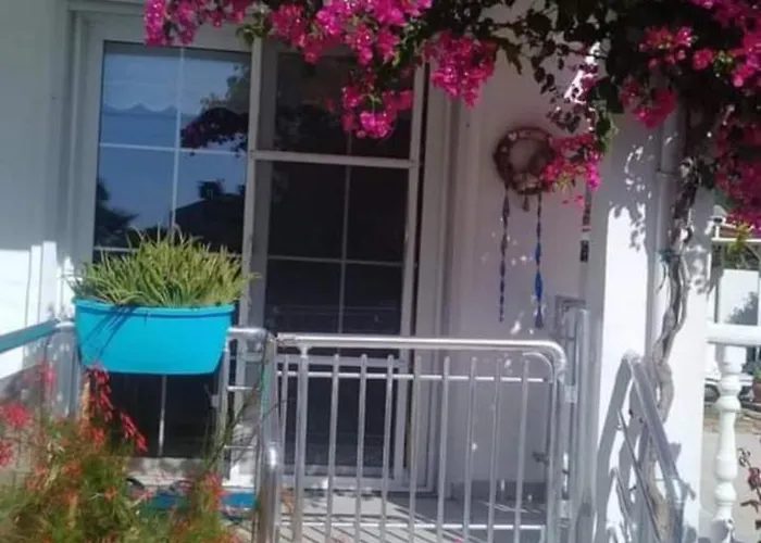White With Pool , Garden ,balcony With Amazing Panorama *